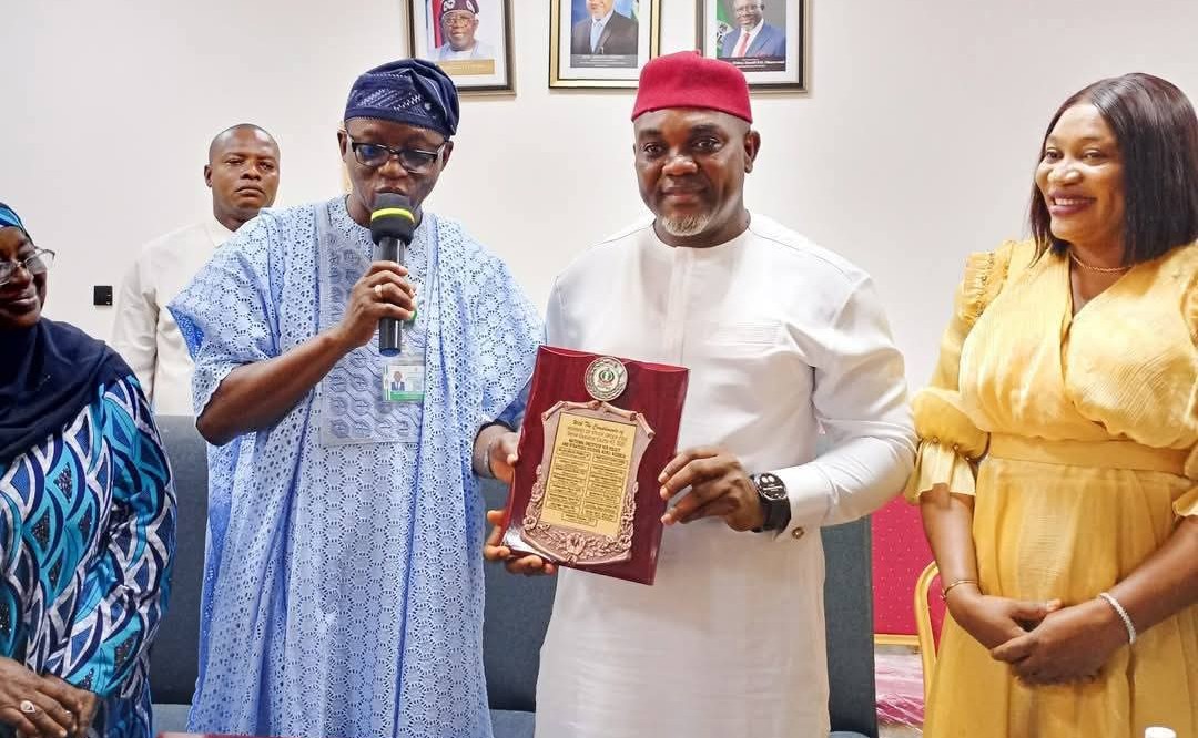 You are currently viewing NIPSS Senior Executive Course 47 Pays Courtesy Visit to Hon. Monday Odigwe, Chairman of Ika North East LGA